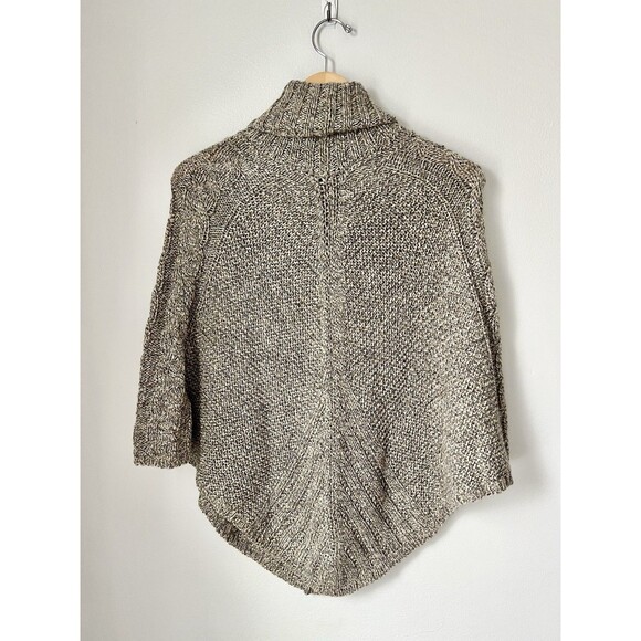 NWT Pure Alpaca Mia Cable Knit Womens Poncho Sweater Natural Minimalist Peru OS - Picture 4 of 14